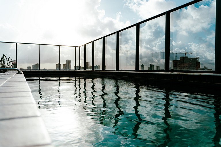 Flat em Tambaú c/ piscina vista cidade - LikeHome
