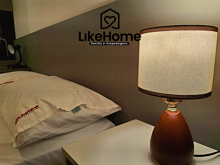 Lindo flat em Tambaú c/ vista p/ cidade - LikeHome