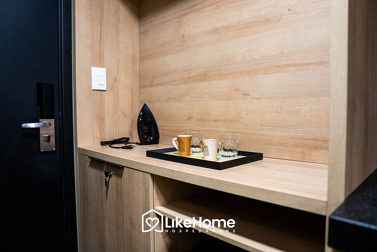 Flat projetado em Tambaú c/ piscina - LikeHome