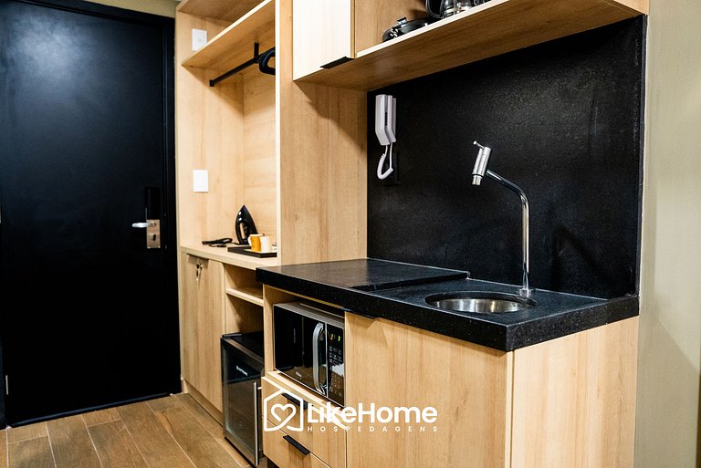 Flat projetado em Tambaú c/ piscina - LikeHome