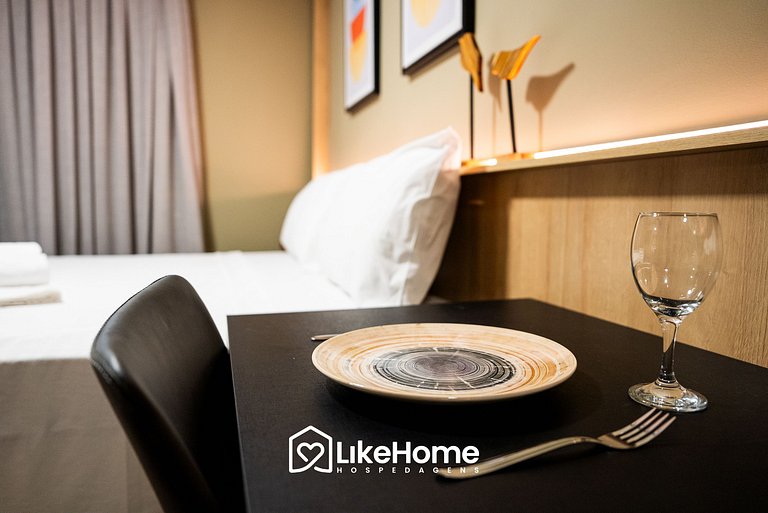 Flat mobiliado p/ 2 no Move Tambaú - LikeHome