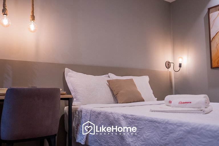 Lindo flat em Tambaú praia c/ piscina - LikeHome