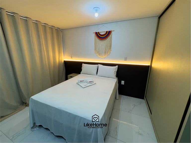 Flat c/ varanda espaçoso Tambaú praia - LikeHome