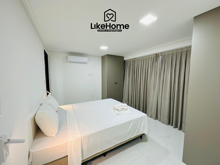 Family apartment with balcony near Tambaú Beach