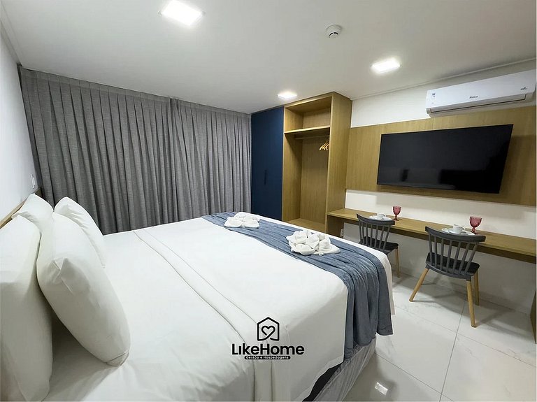 Flat em Tambaú espaçoso c/ varanda - LikeHome