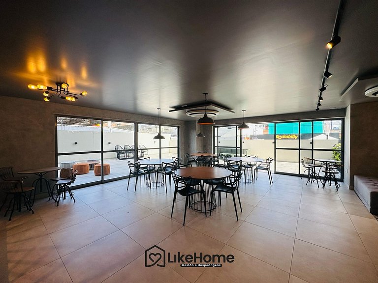 Flat família c/ piscina na praia bessa - LikeHome