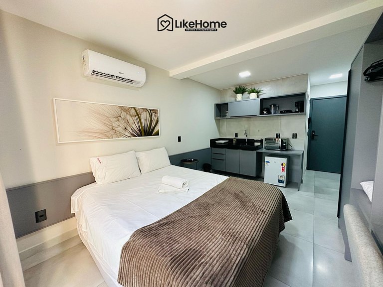 Flat bem Localizado c/ piscina Tambaú - LikeHome