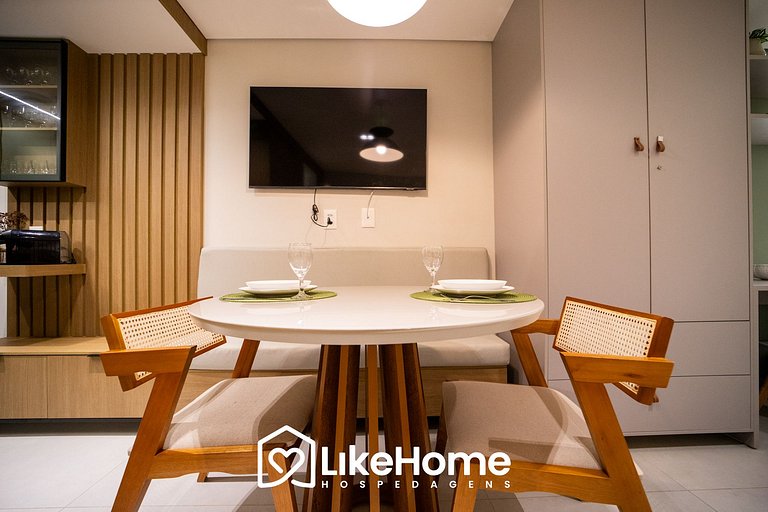 Lazer a poucos metros da praia - LikeHome