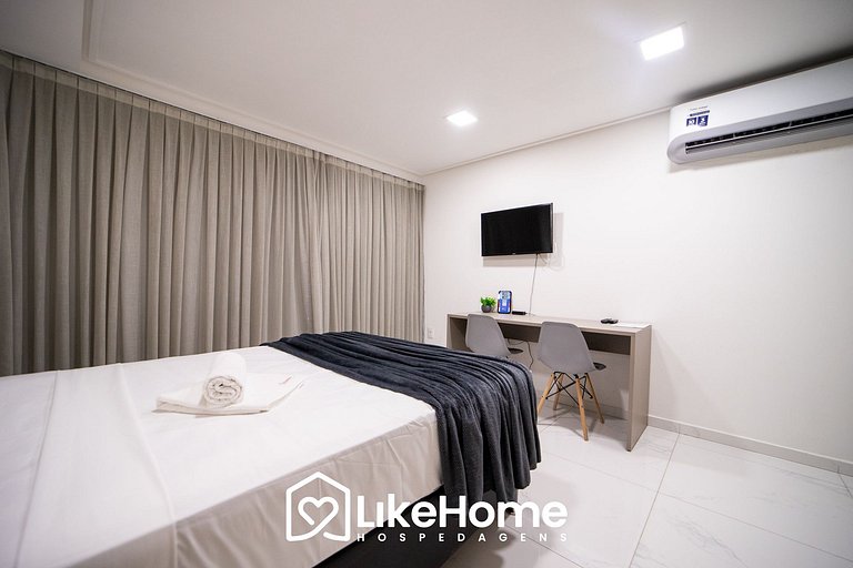 Incrível Flat Tambaú perto do letreiro- LikeHome