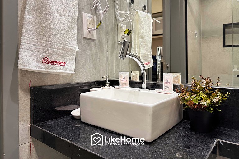 Extraordinário Flat no HIT - LikeHome Hospedagens