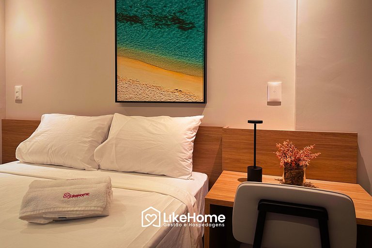 Flat no Cabo Branco c/ piscina e hidro - LikeHome