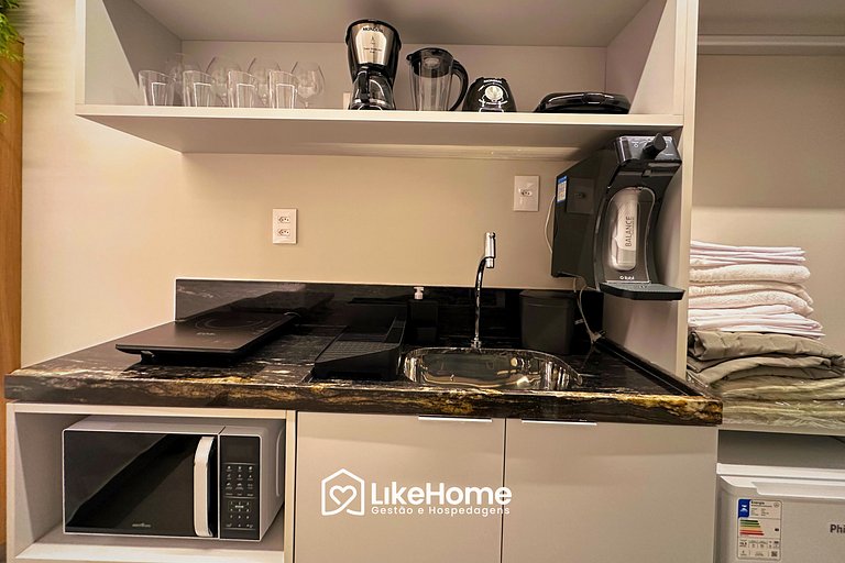 Flat no Cabo Branco c/ piscina e hidro - LikeHome