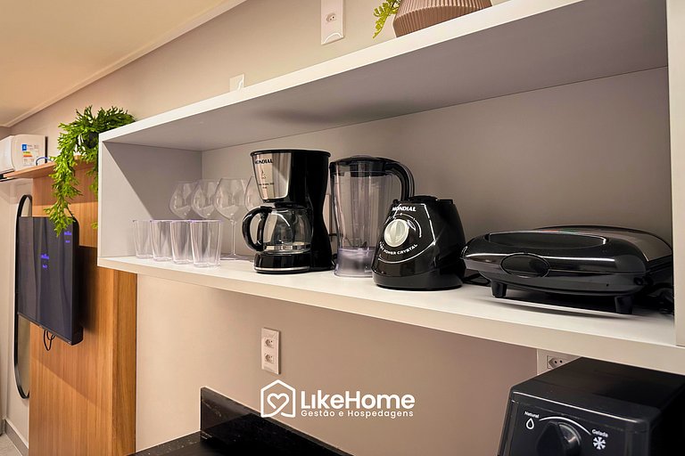 Flat no Cabo Branco c/ piscina e hidro - LikeHome