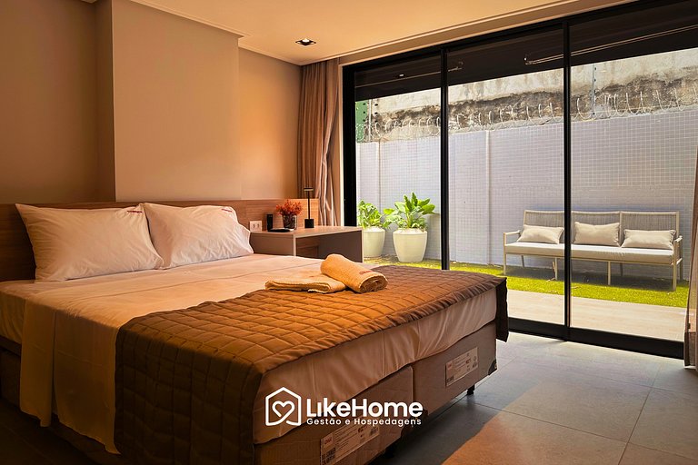 Flat c/ belo terraço no Hit - LikeHome Hospedagens