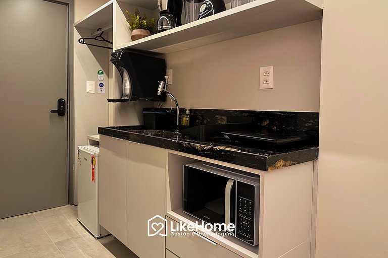 Flat Cabo Branco com pisicna rooftop - LikeHome