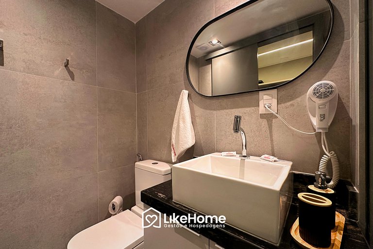 Flat Cabo Branco com pisicna rooftop - LikeHome