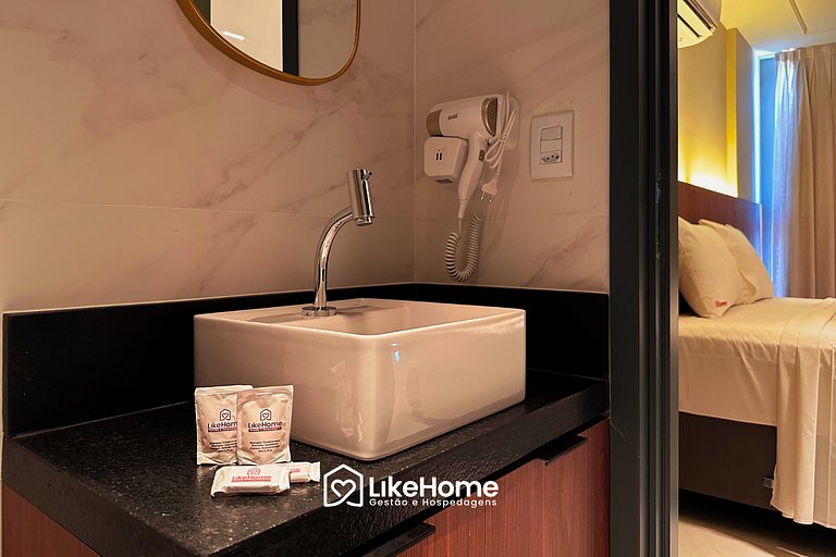 Flat no bessa c/ vista mar e varanda - LikeHome