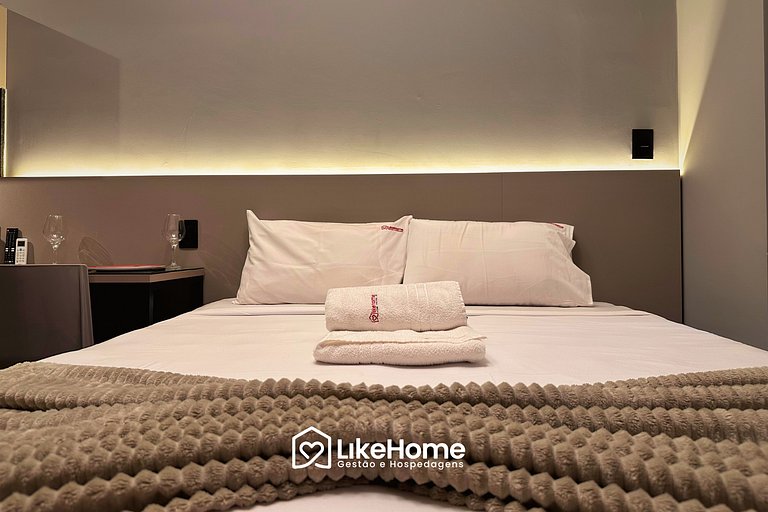 Incrível flat c/ vista cidade em Tambaú - LikeHome