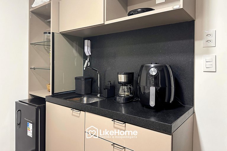 Flat compacto completo em Tambaú - LikeHome