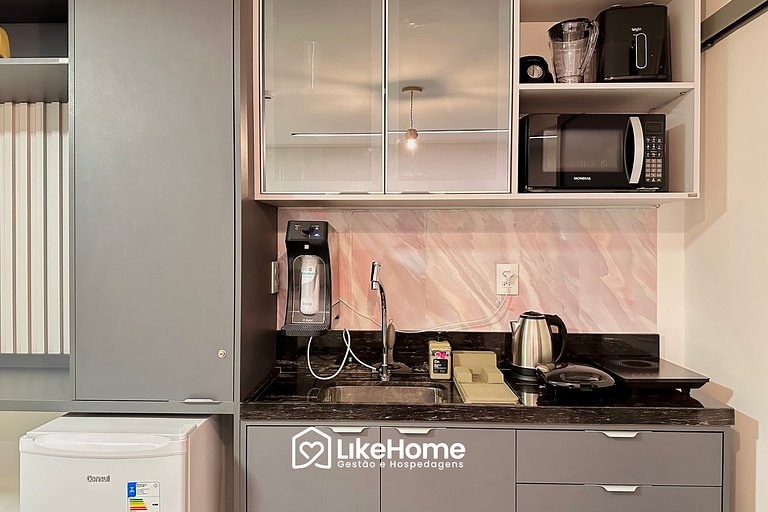 Flat c/ varanda vista cidade na orla JP - LikeHome