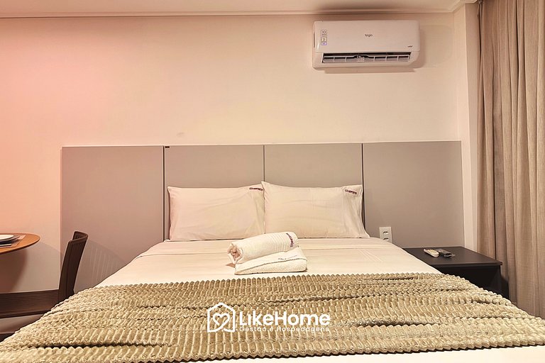 Flat c/ varanda vista cidade na orla JP - LikeHome