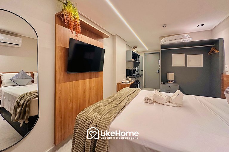 Flat p/ 2 na orla com piscina vista mar - LikeHome