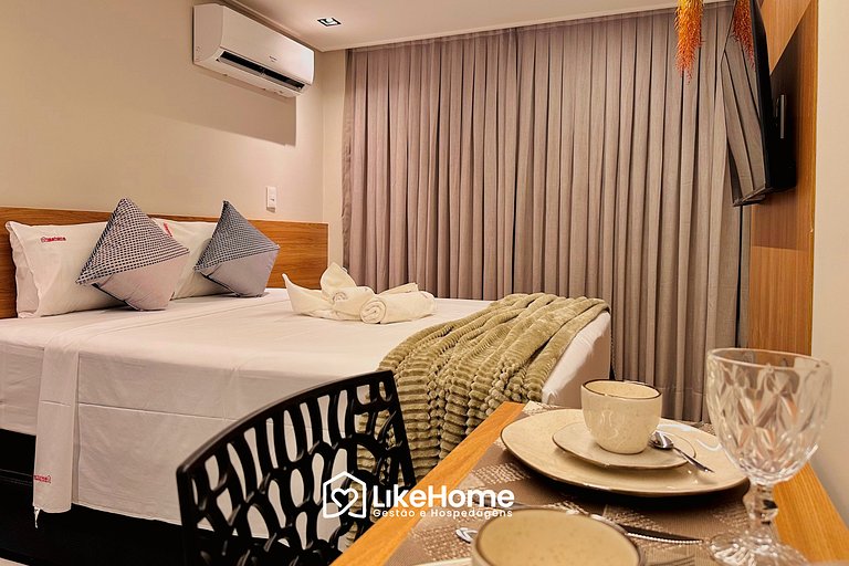 Flat p/ 2 na orla com piscina vista mar - LikeHome