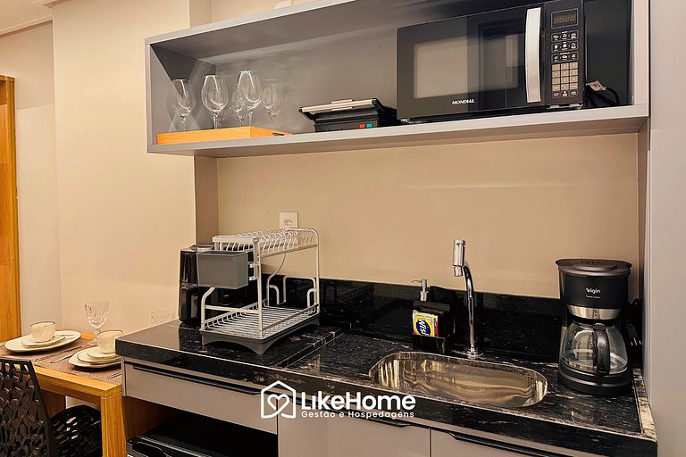 Flat p/ 2 na orla com piscina vista mar - LikeHome