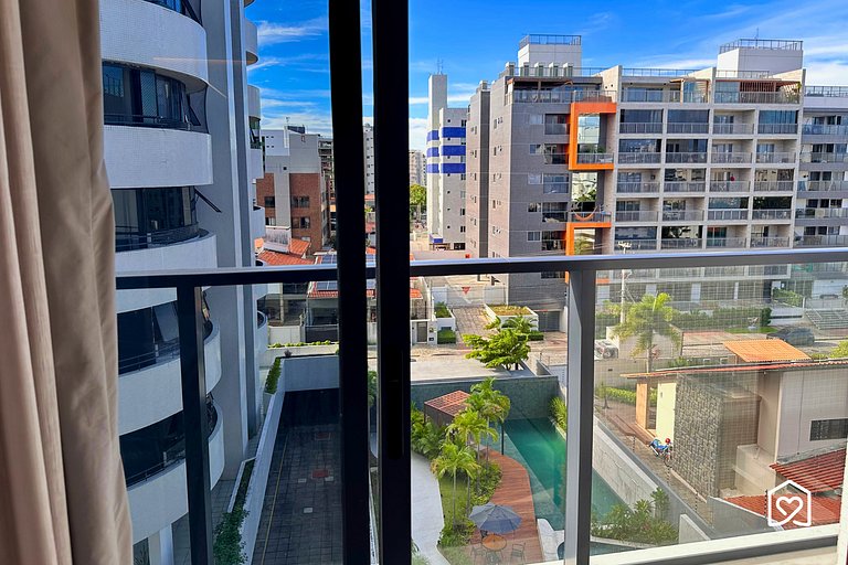Flat com varanda vista piscina no Bessa - LikeHome
