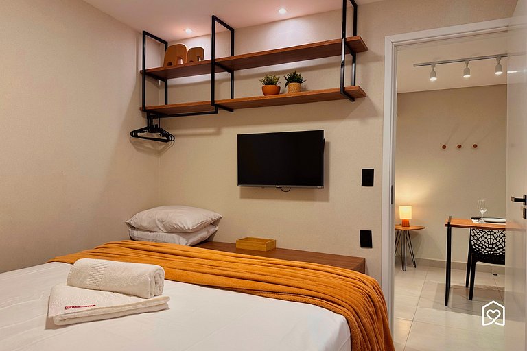 Apt. na praia de Cabo Branco c/ piscina - LikeHome
