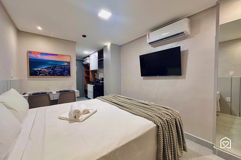 Flat na praia de Cabo Branco João Pessoa -LikeHome