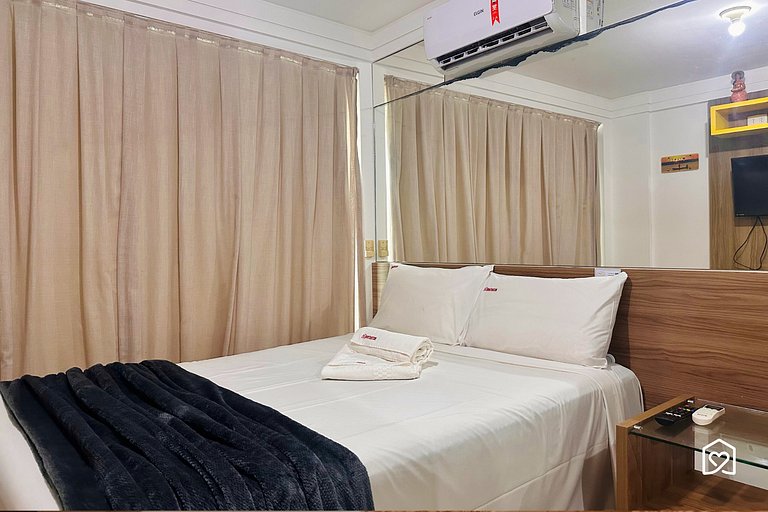 Flat na praia de intermares c/ piscina - LikeHome