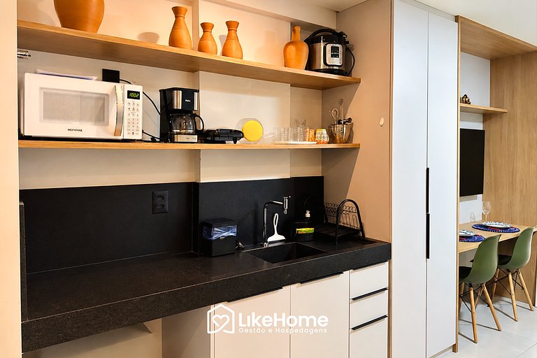 Belo flat na praia do Bessa Get By Side - LikeHome