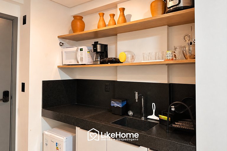 Belo flat na praia do Bessa Get By Side - LikeHome