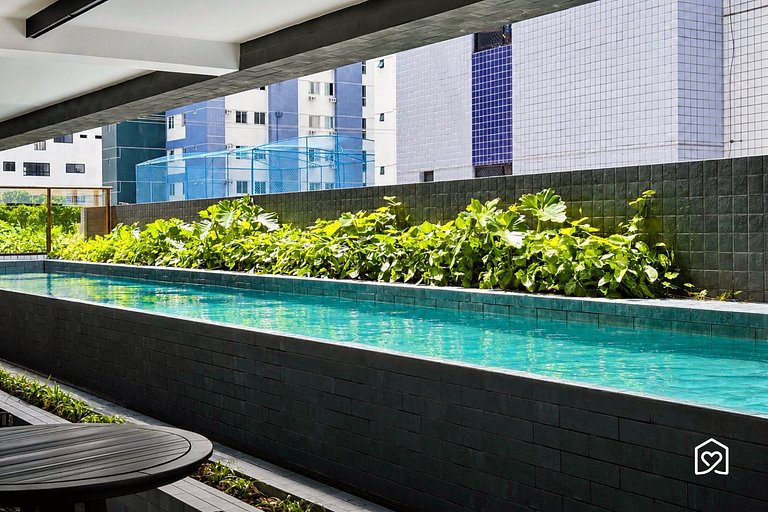 Flat em Tambaú c/ piscina e roftop c/ vista cidade