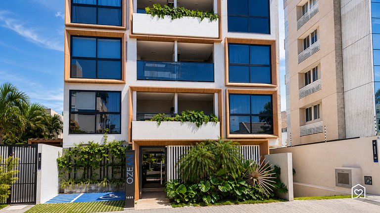 Flat no Bessa c/ varanda vista mar - LikeHome