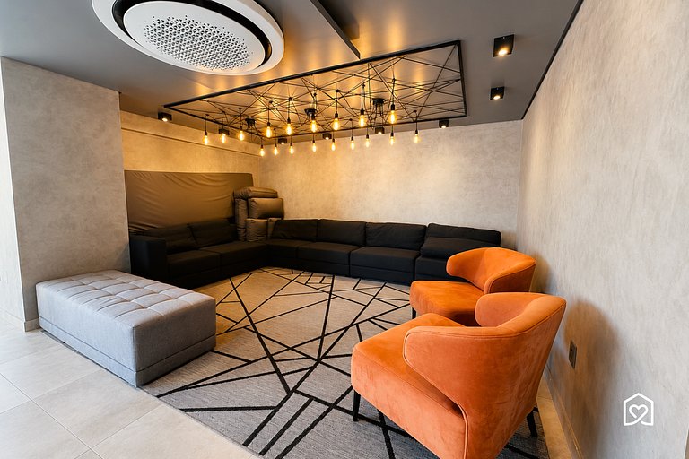 Box 150 Building - LikeHome Accommodations