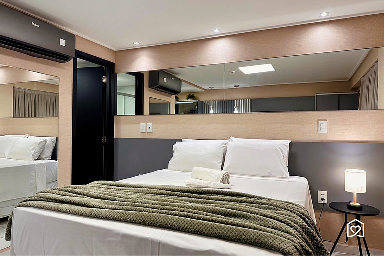 Incrível flat c/ vista cidade em Tambaú - LikeHome