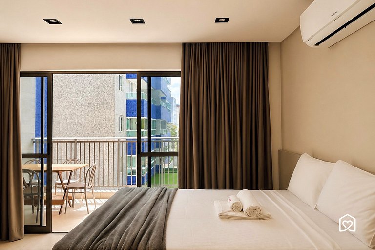 Family flat with pool at Bessa beach - LikeHome