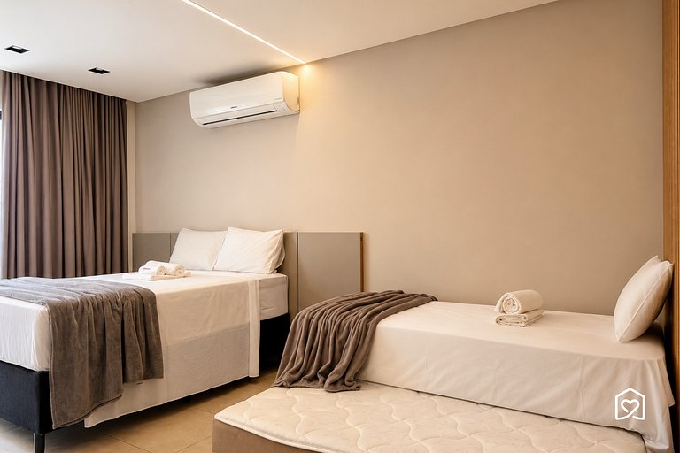 Family flat with pool at Bessa beach - LikeHome