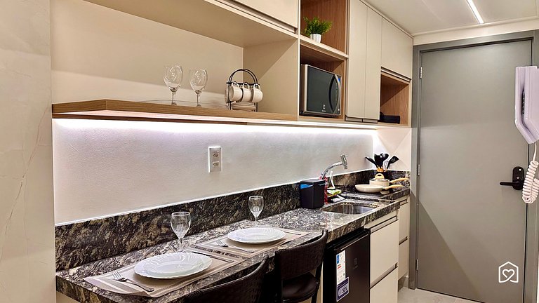 Flat bem localizado em cabo branco - LikeHome