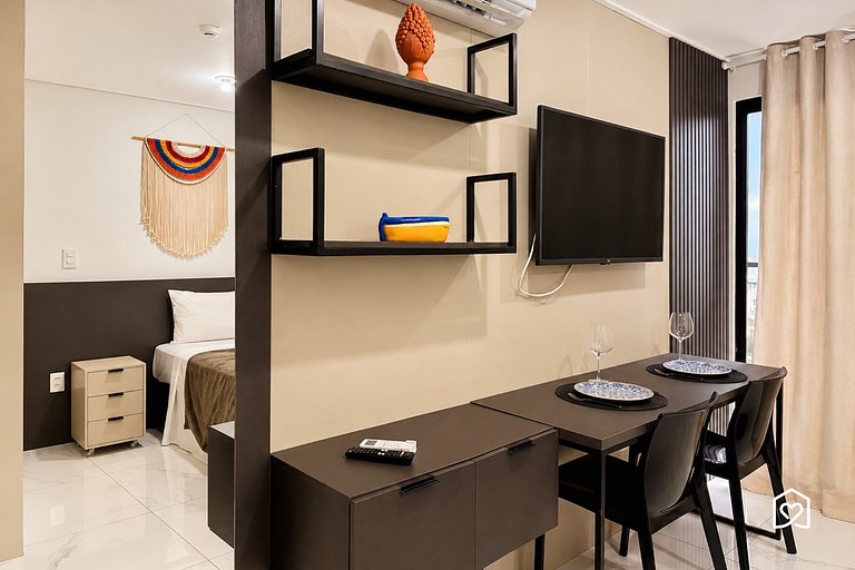 Flat c/ varanda espaçoso Tambaú praia - LikeHome