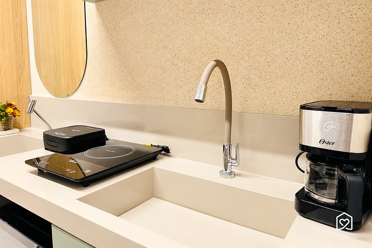 Flat beira mar c/ vista no Bessa - LikeHome