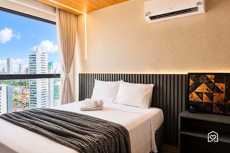 Flat vista p/ João Pessoa com piscina e academia