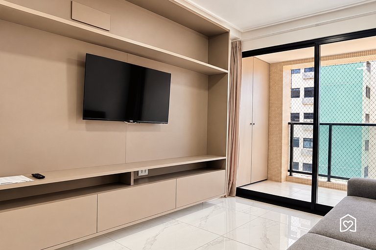 Family apartment with balcony near Tambaú Beach