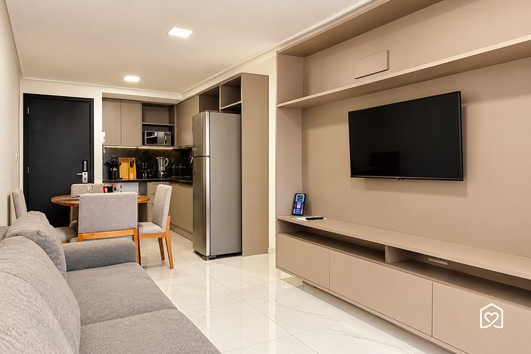 Family apartment with balcony near Tambaú Beach