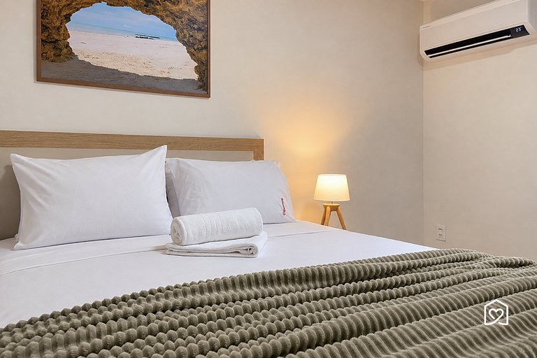 Flat 4 min from the beach and rooftop pool sea view