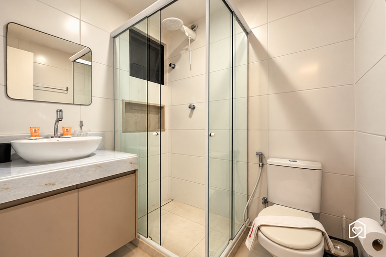 Flat para 3 pessoas c/ varanda em Intermares